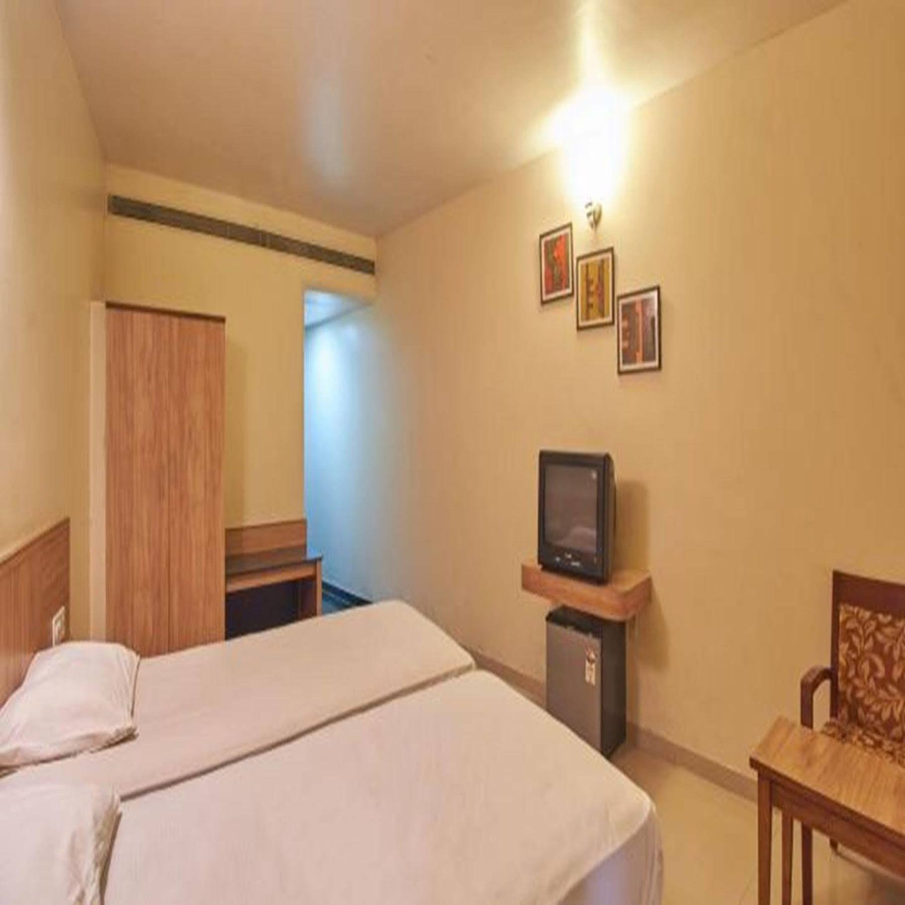 Sahil Sarovar Portico Lonavala Extérieur photo